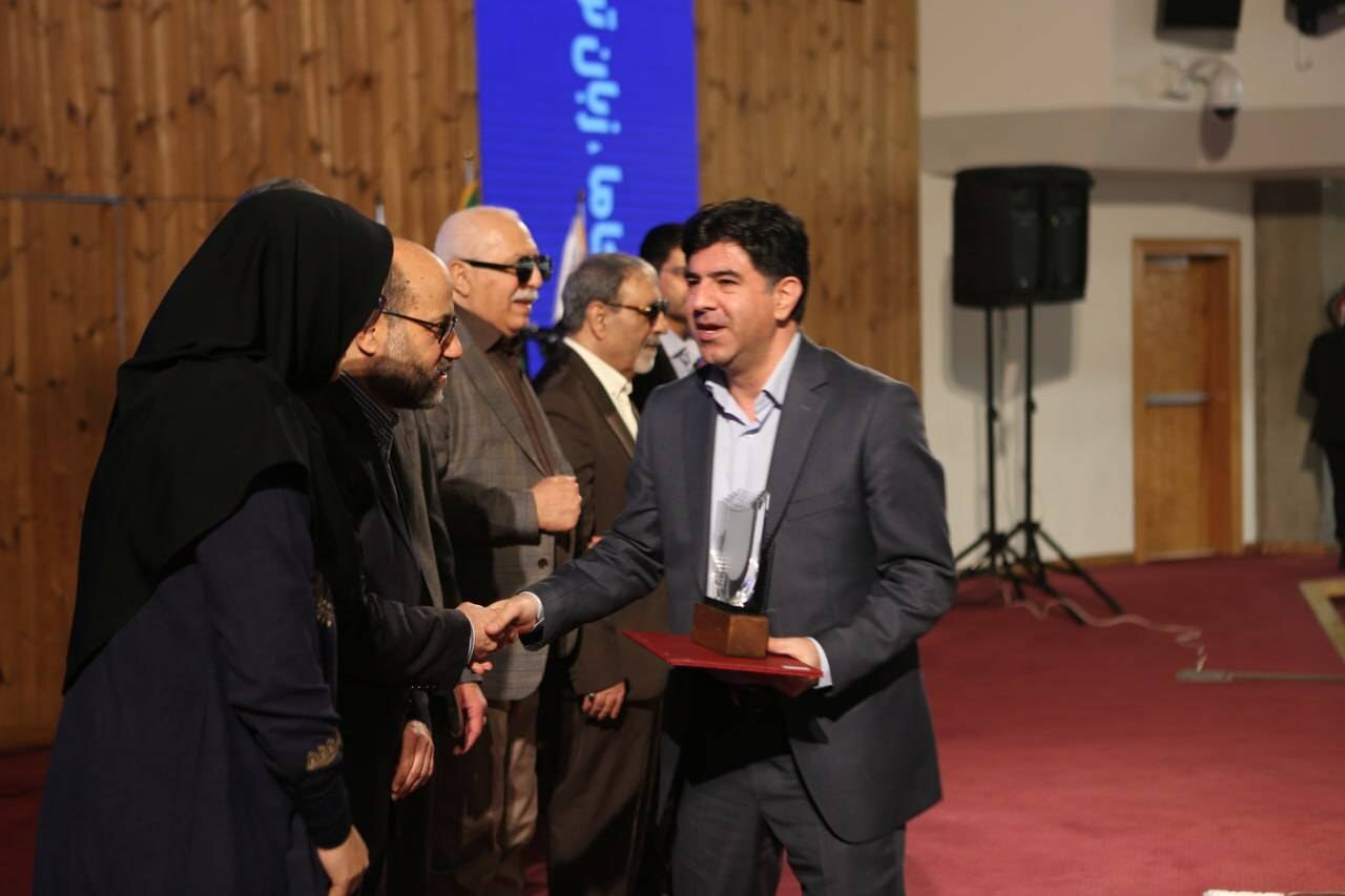 درخشش انتشارات بریل کتابخانه مرکزی تبریز در جشنواره «کاما»