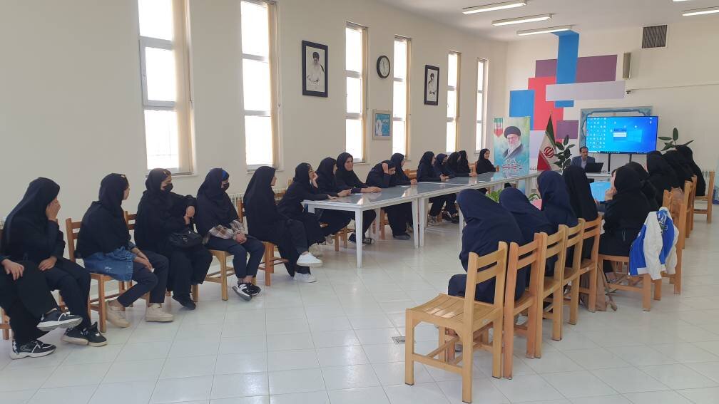 کتابخانه‌های شهرستان ایجرود، هفته کتاب را پرشور سپری کردند