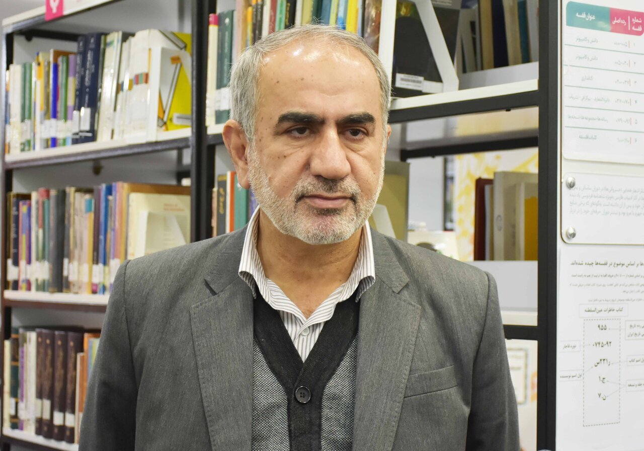 کتابخانه عمومی «شهید آیت‌الله دستغیب شیراز» صاحب اسکنر دیجیتال می‌شود