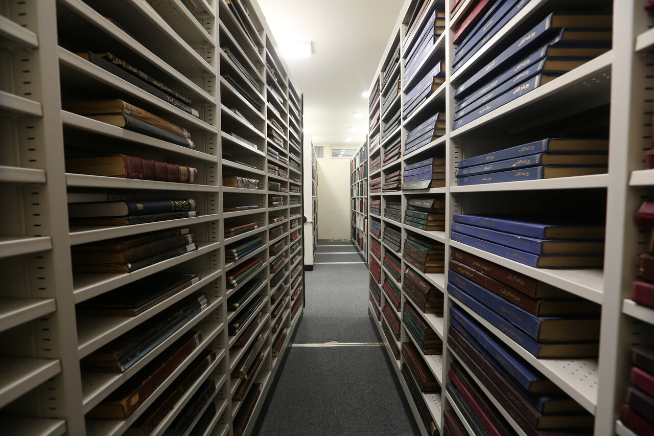 کتابخانه عمومی «شهید آیتالله دستغیب شیراز» صاحب اسکنر دیجیتال میشود