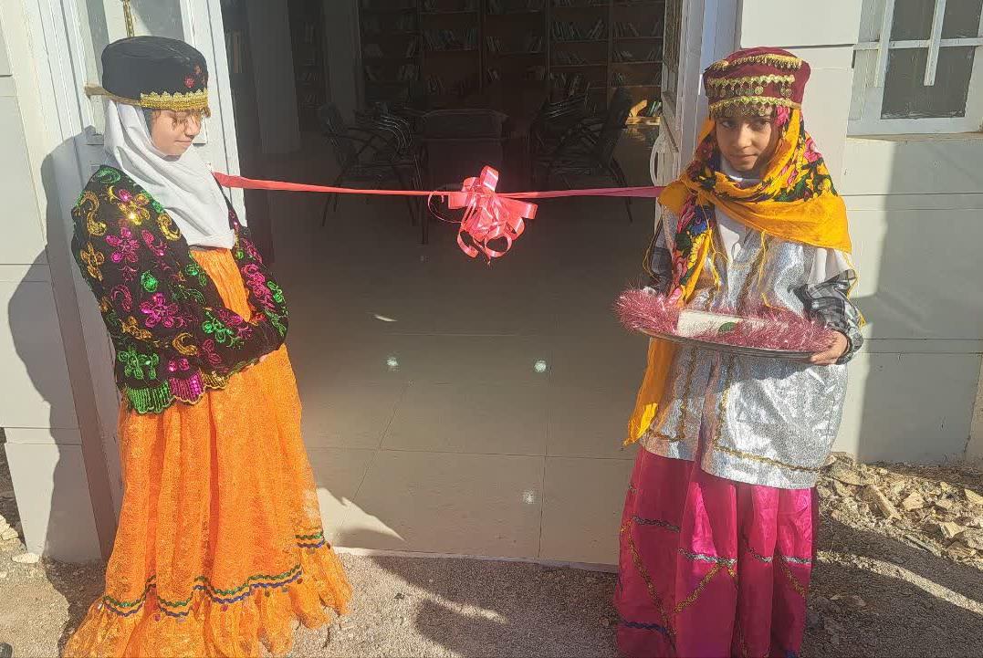 کتابخانه عمومی خیر ساز روستای احمدآباد خارتوران افتتاح شد