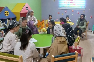 برنامه‌های متنوع فرهنگی در کتابخانه‌های عمومی استان مرکزی - کراپ‌شده