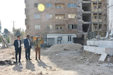 بازدید مدیرکل کتابخانه های عمومی فارس از کتابخانه پروژه کتابخانه شیراز