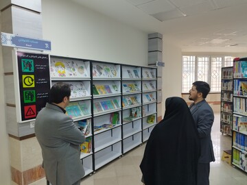 بازدید مدیرعامل دارالعرفان از کتابخانه مرکزی قم