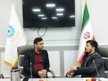 بازدید مدیرعامل دارالعرفان از کتابخانه مرکزی قم