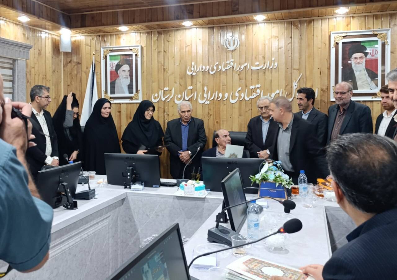 برگزاری جلسه پرسش و پاسخ با پروفسور سکندر امان‌الهی بهاروند