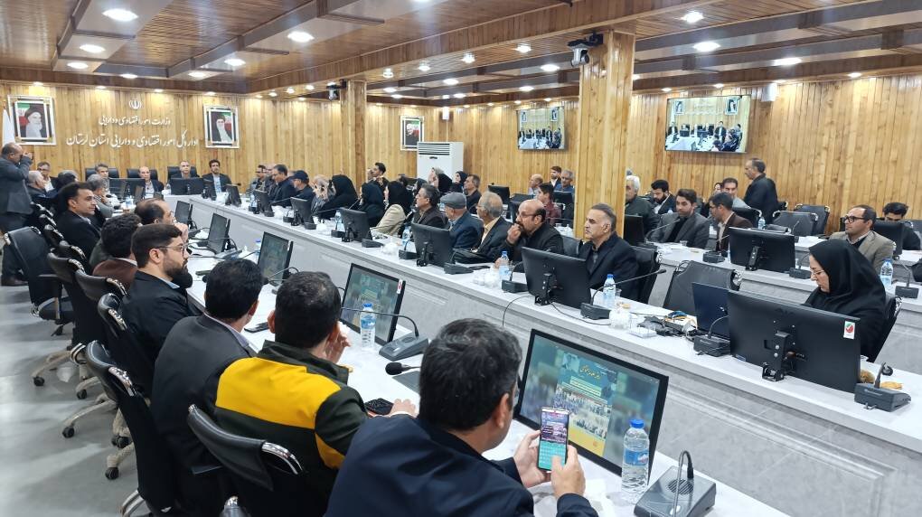 برگزاری جلسه پرسش و پاسخ با پروفسور سکندر امانالهی بهاروند