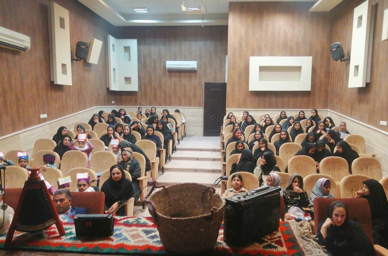 ۳۰ برنامه فرهنگی و ترویجی ارمغان کتابخانه‌های عمومی فراشبند به دوستداران کتاب