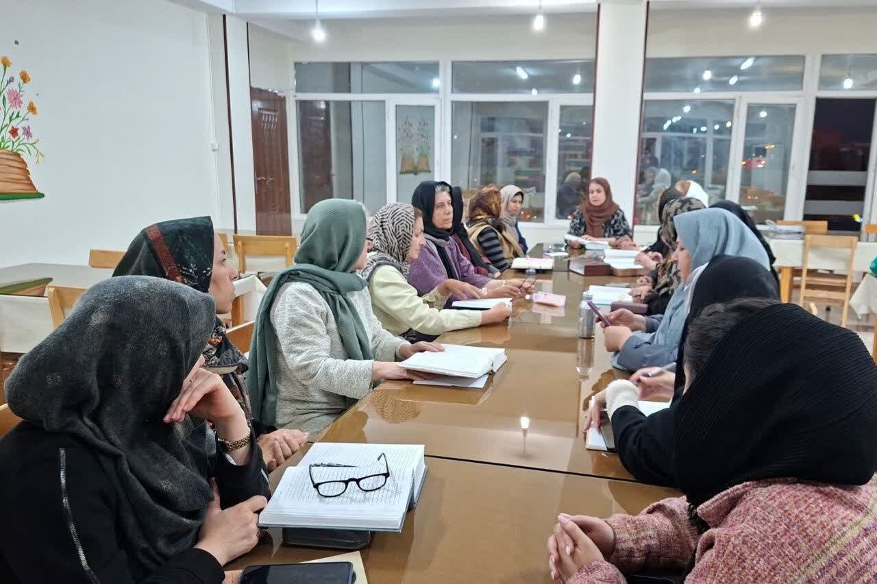 اجرای برنامههای متنوع فرهنگی در کتابخانههای عمومی استان مرکزی