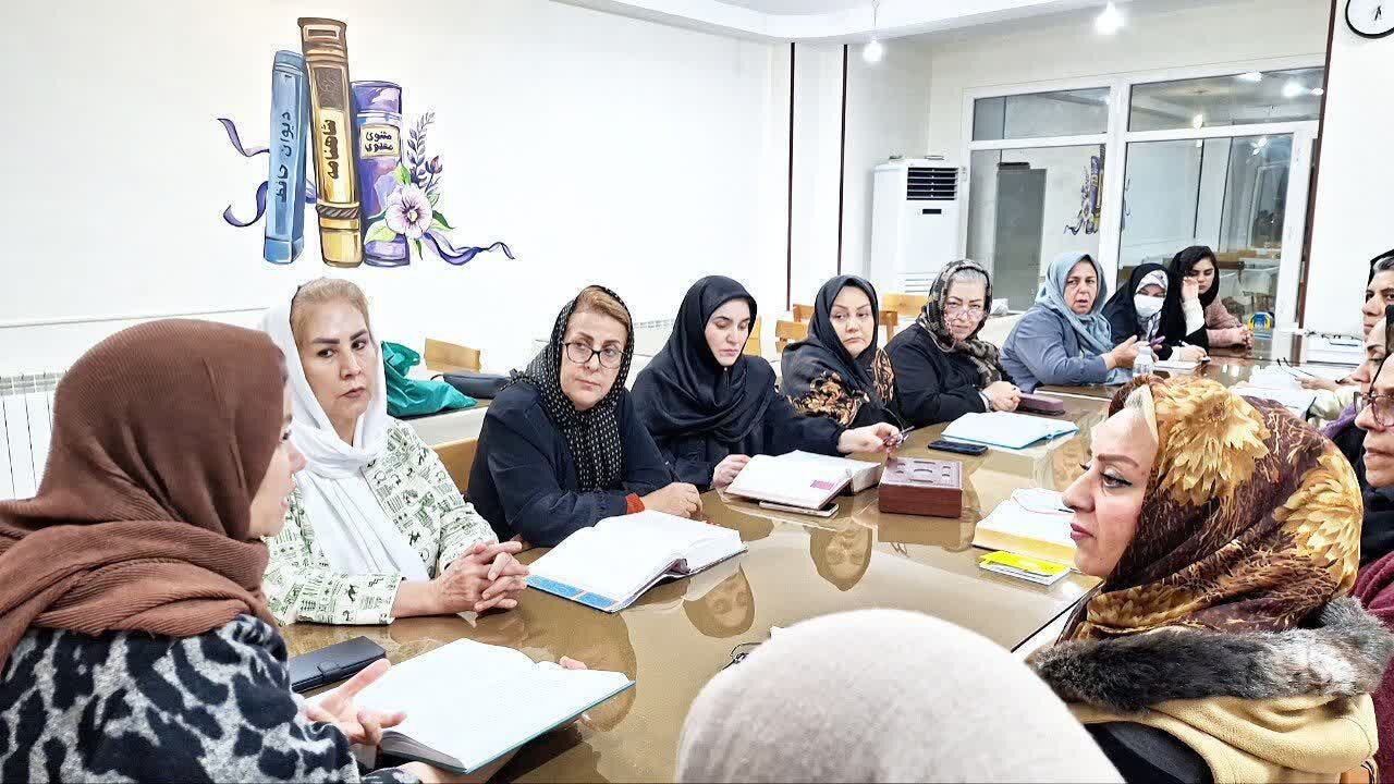 اجرای برنامههای متنوع فرهنگی در کتابخانههای عمومی استان مرکزی