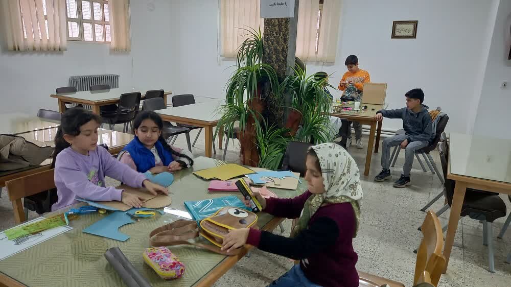برگزاری برنامههای متنوع فرهنگی در کتابخانههای عمومی استان مرکزی