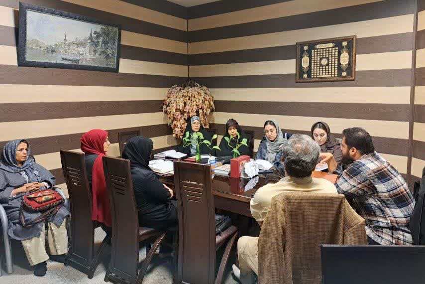 جلوهای بینظیر از پیوند کتاب، هنر و مسئولیتهای اجتماعی در استان مرکزی