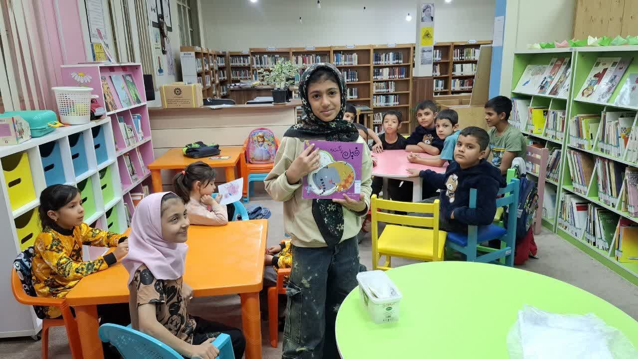 جلوه‌ای بی‌نظیر از پیوند کتاب، هنر و مسئولیت‌های اجتماعی در استان مرکزی