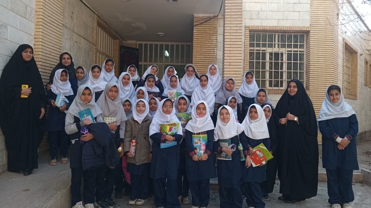 کتابخانههای عمومی؛ چراغهای روشن فرهنگ در استان مرکزی