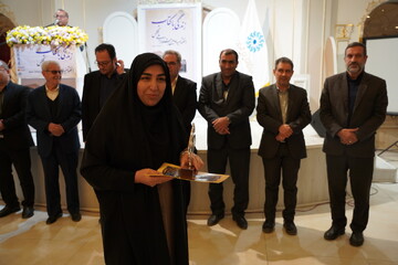 آیین اختتامیه دومین جشنواره ملی عکس «زندگی با کتاب»