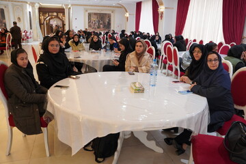 آیین اختتامیه دومین جشنواره ملی عکس «زندگی با کتاب»