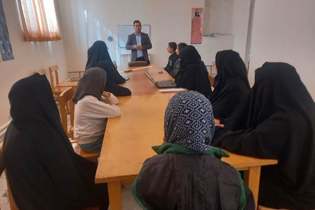 تقویت مهارتهای زندگی، هوش مصنوعی و پیشگیری از آسیبها در برنامههای فرهنگی کتابخانهها