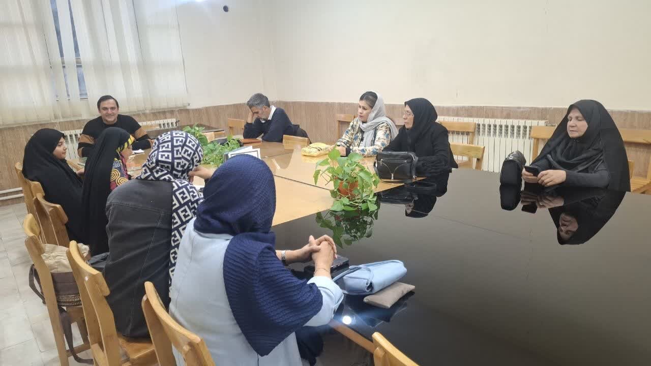 کتابخانه‌های عمومی استان مرکزی در مسیر ترویج مطالعه