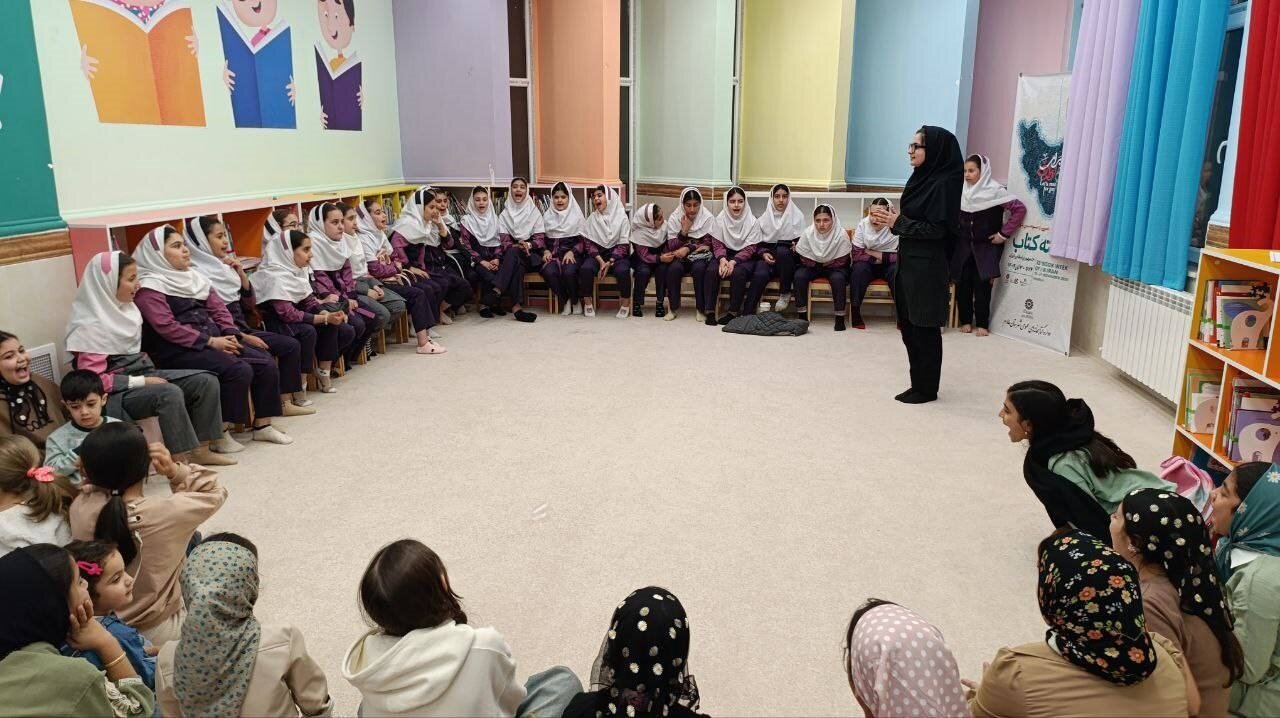 برگزاری ویژه‌برنامه‌های فرهنگی و هنری در کتابخانه‌های عمومی شهرستان طارم