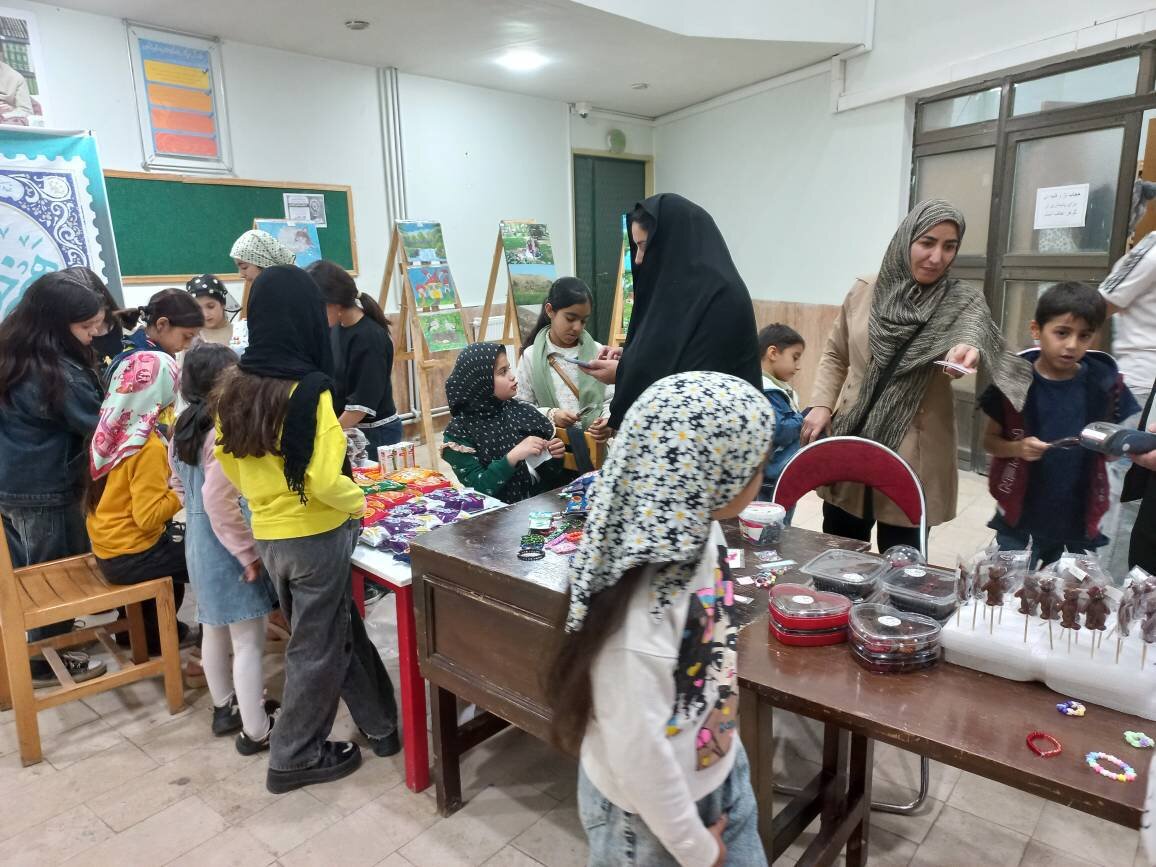 برگزاری ویژه‌برنامه‌های فرهنگی و هنری در کتابخانه‌های عمومی شهرستان طارم