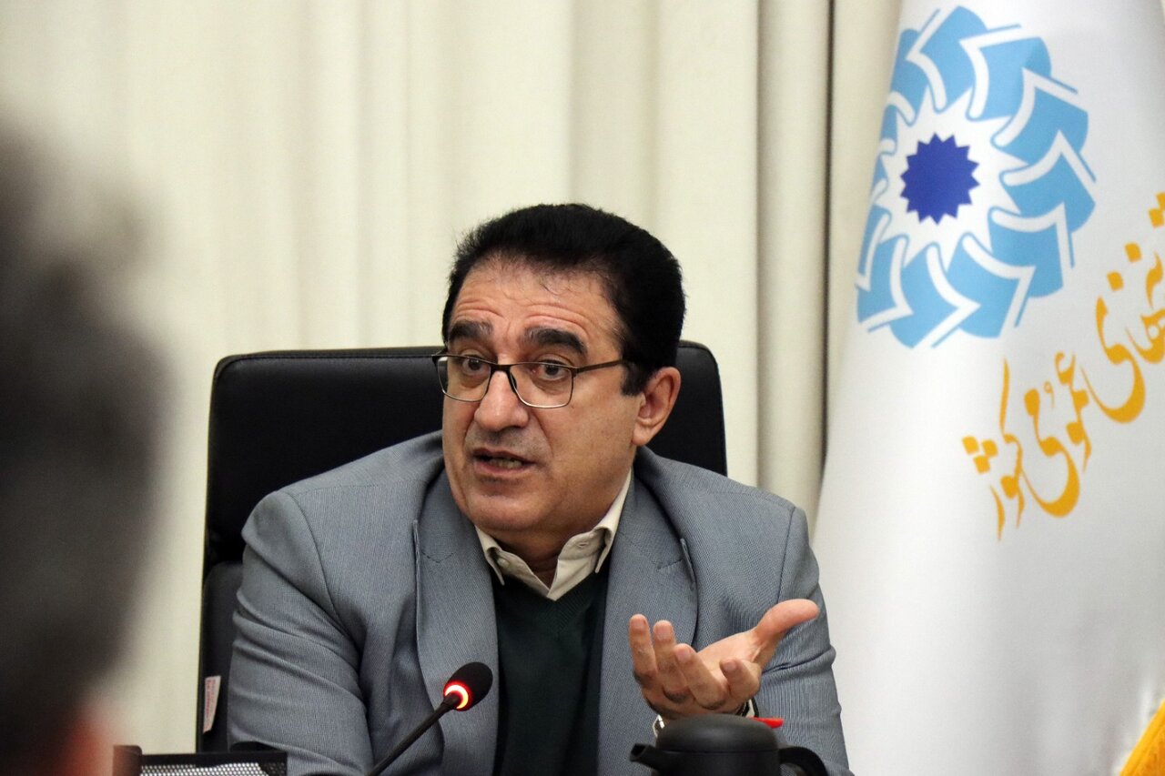 کتابخانهها باید به پایگاههای آموزشی و فرهنگی تبدیل شوند