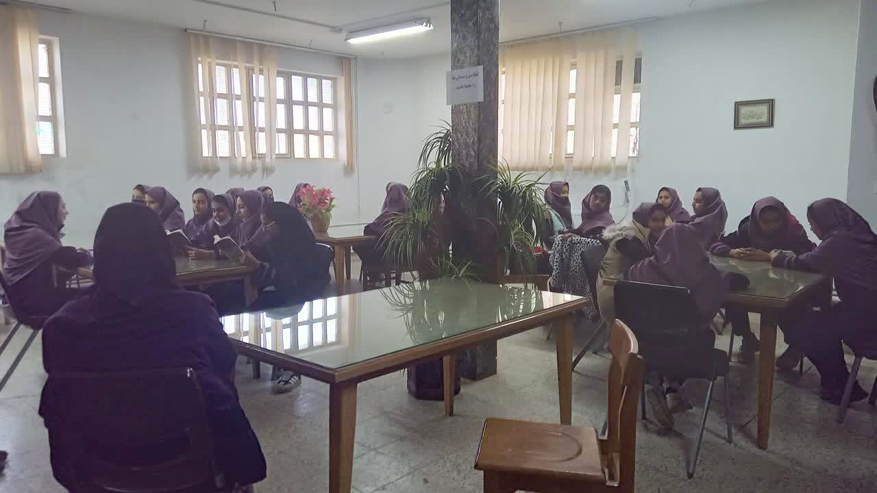 بزرگداشت روز مادر در کتابخانههای عمومی استان مرکزی