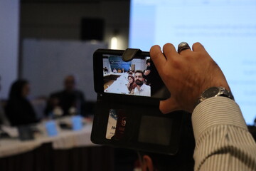 کارگاه‌های تخصصی «خبرنویسی هوشمند» و «عکاسی موبایلی»