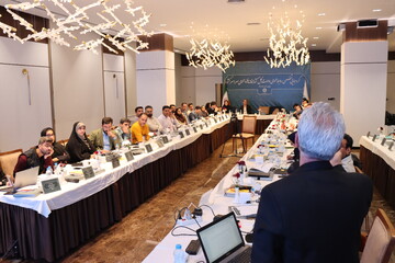 کارگاه‌های تخصصی «خبرنویسی هوشمند» و «عکاسی موبایلی»