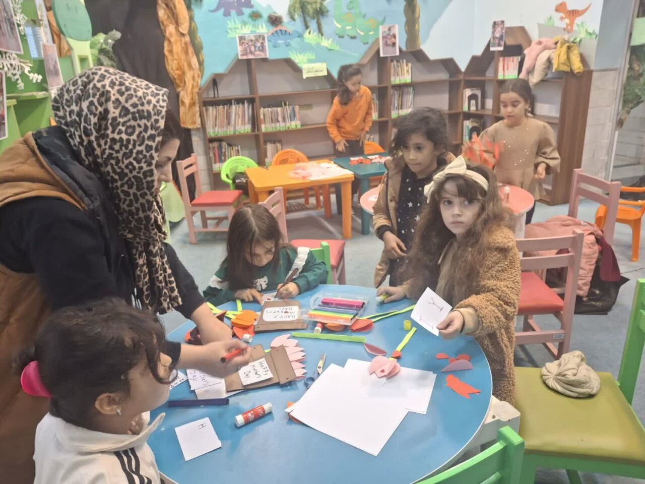 برگزاری جشن مادرانه در کتابخانههای استان مرکزی