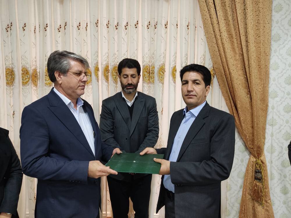 کتابخانهها، خط مقدم پیشگیری از آسیبهای اجتماعی هستند