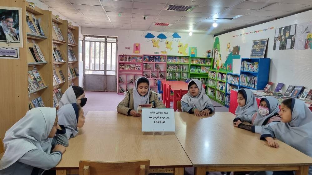 برگزاری جشن روز مادر در کتابخانه آیتالله خامنهای سنخواست با برنامههای فرهنگی متنوع