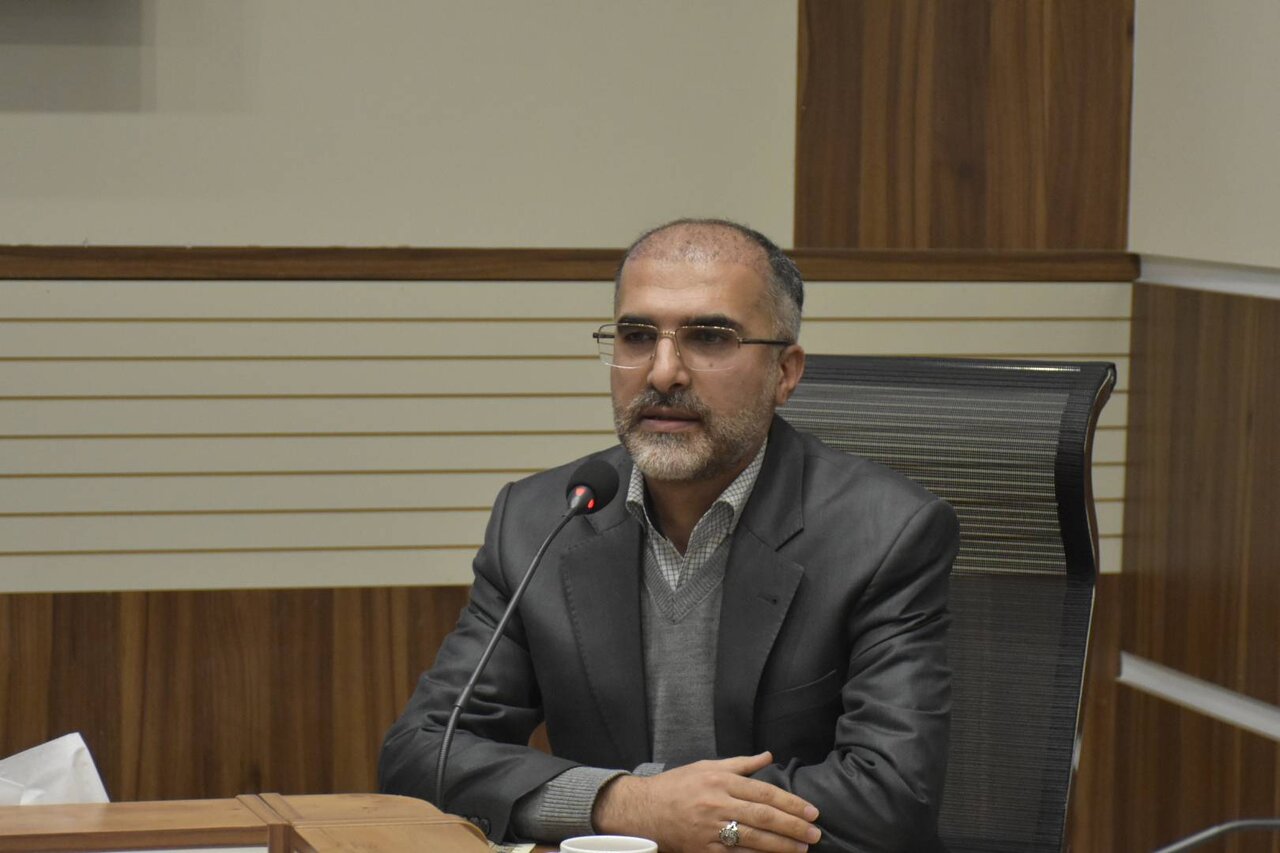 جلسه شورای اداری ستاد ادارهکل کتابخانههای عمومی آذربایجان شرقی برگزار شد