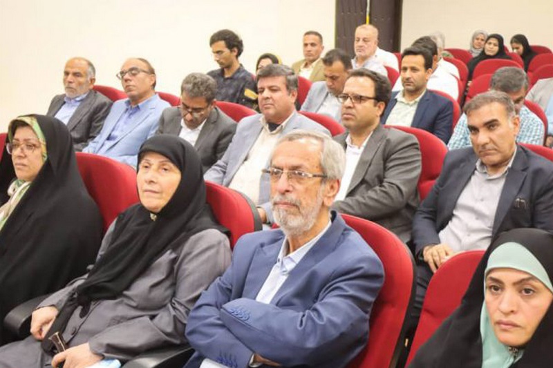 رونمایی از کتاب «اطلس زبان استان بوشهر» در کتابخانه خلیج فارس بوشهر