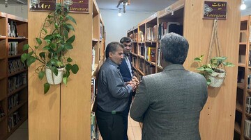 بازدید فرماندار باغملک از کتابخانه عمومی ارمغان