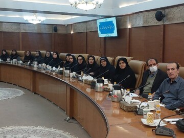 نشست صمیمی مدیر کل کتابخانه های عمومی استان تهران با مسئولین کتابخانه‌های عمومی شهرستان تهران