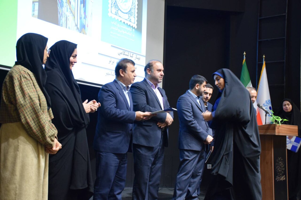 برگزیدگان حوزه کتاب و کتابخوانی در استان گیلان تقدیر شدند