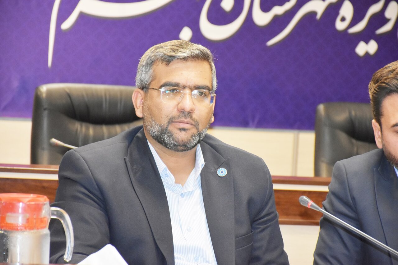 عزم جدی برای احداث کتابخانه مرکزی جهرم و احیای کتابخانه عمومی میرزا نصیرجهرمی