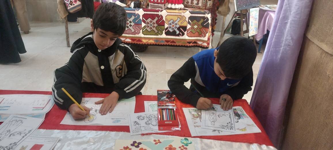 روایت قصههای مادرانه در قاب نقاشی کودکان