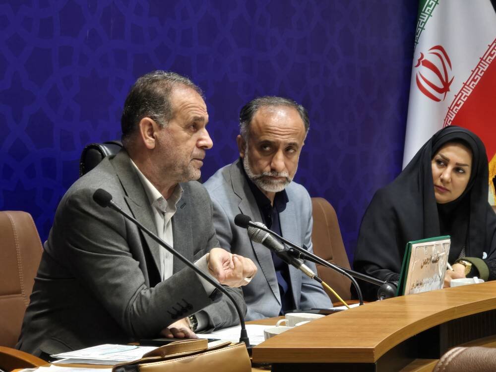 شهرداریها باید پیشبرنده حل مشکلات کتابخانههای عمومی باشند