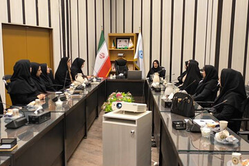 نشست بانوان