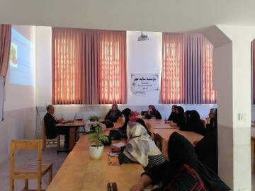 دوره آموزشی کاشت گیاهان دارویی