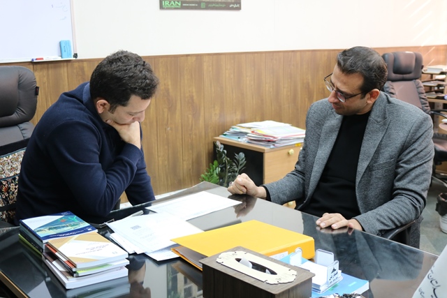 نشست مشترک مدیران سمنان برای اجراییسازی ماده ۶ قانون کتابخانههای عمومی