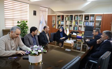 دیدار مسئولان شهرستان باروق با مدیرکل کتابخانه‌های عمومی آذربایجان‌غربی