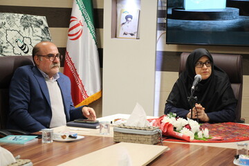 آیین رونمایی از «کتاب در کتاب» در شهر اراک