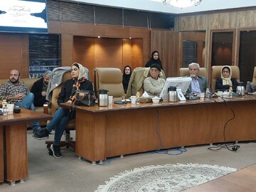 رونمایی از کتاب «پشت صحنه نوشتن» در کتابخانه مرکزی پارک شهر