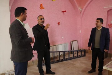 بازدید مدیرکل کتایخانه‌های عمومی استان از کتابخانه‌های امام علی(ع) و فرخی یزدی