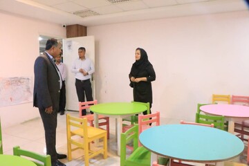 بازدید مدیرکل از کتابخانه های قشم