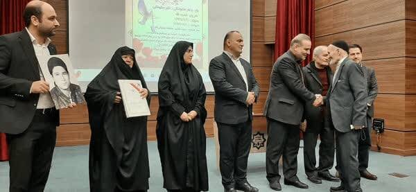 ترویج کتاب و کتابخوانی در کتابخانههای عمومی استان تهران