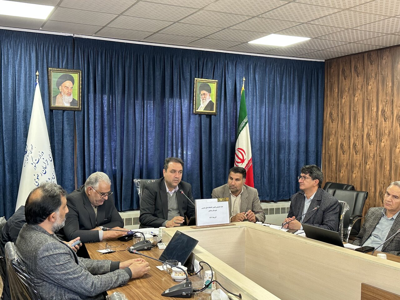 برگزاری چهارمین جلسه انجمن اداره کتابخانه‌های عمومی نیشابور / نوید شتاب در اجرای پروژه کتابخانه مرکزی