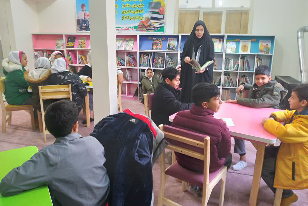 رویدادهای کتابخوانی پرنشاط در کتابخانههای عمومی استان مرکزی